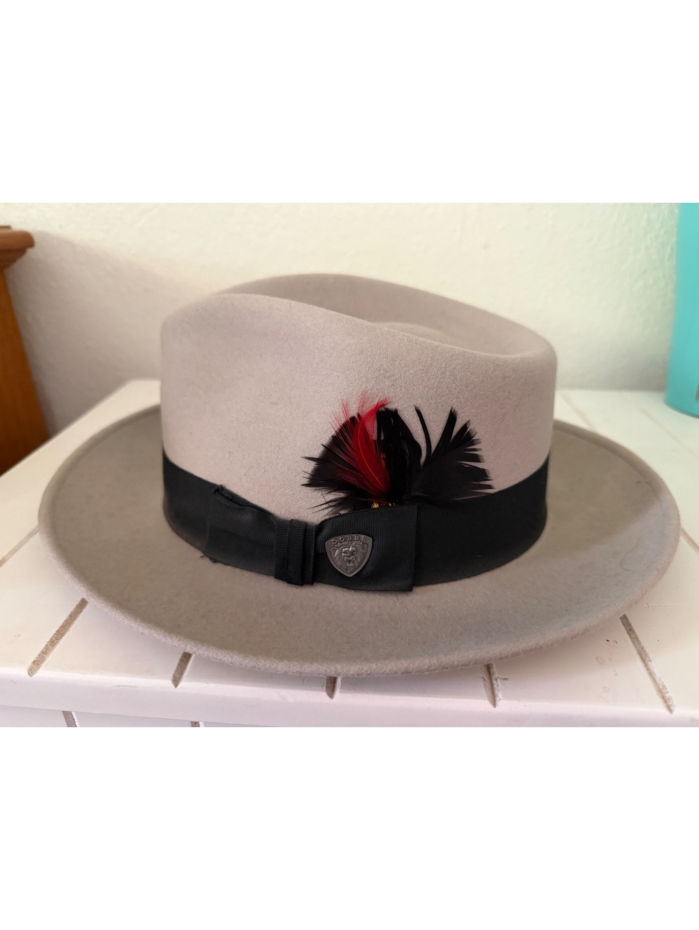 Dobbs Fifth Avenue Fedora Hat - Picture 2 of 7